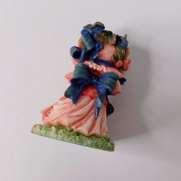Vintage MAUDE TWEEDY The Thickets at Sweetbriar A Friend So Dear Figurine 1992 - Picture 8 of 10